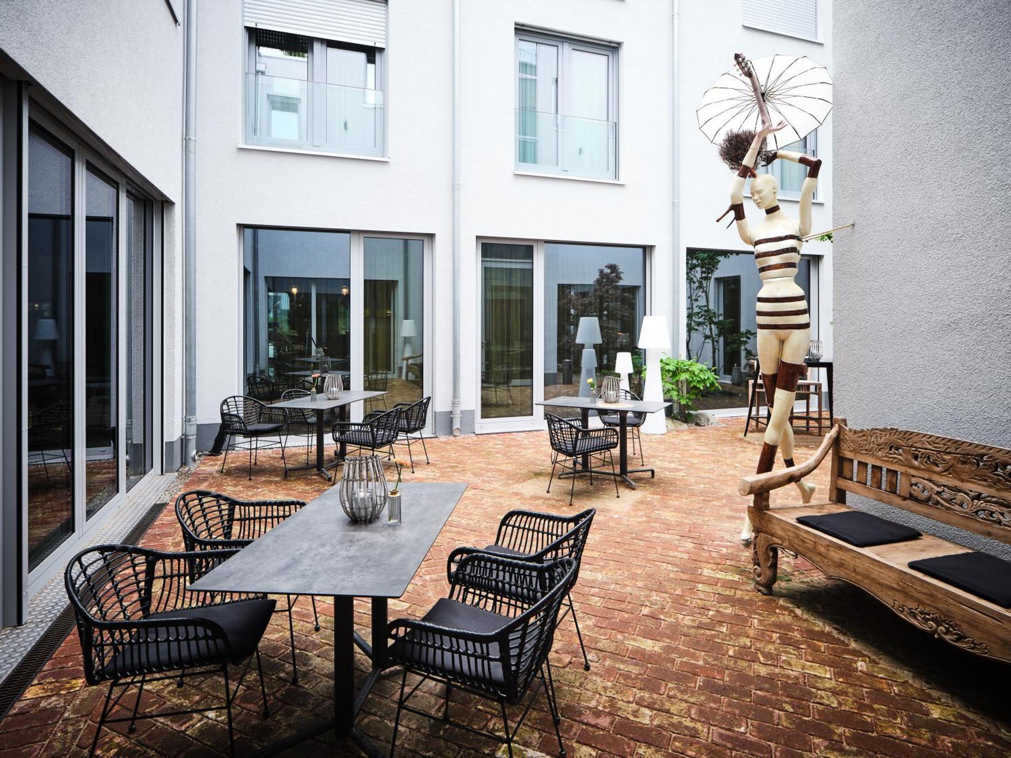 Hotel Balthazars Seligenstadt Buitenkant foto